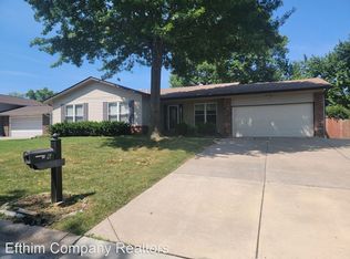 6 Oak Bluff Dr, Saint Peters, MO 63376