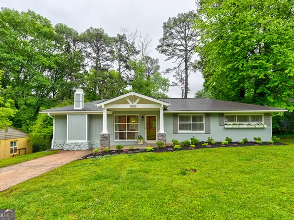 3461 Pinehill Dr, Decatur, GA 30032