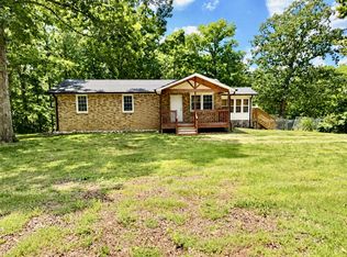 9092 E 40th Rd, Bon Aqua, TN 37025