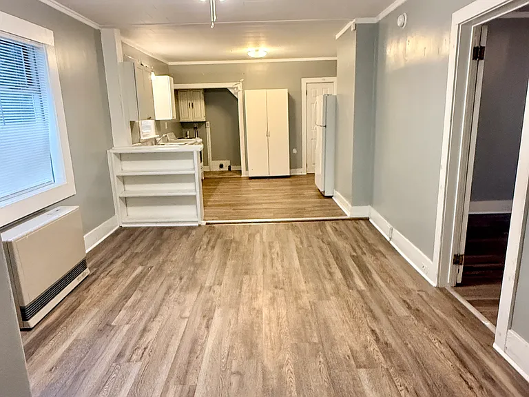81 Willow St #1 — Photo 2