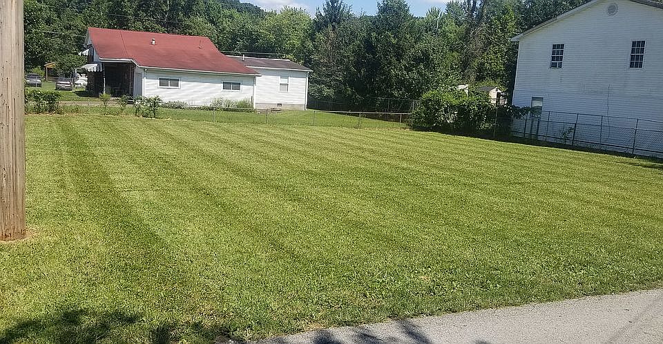 2nd image of 214 Township Road 1086