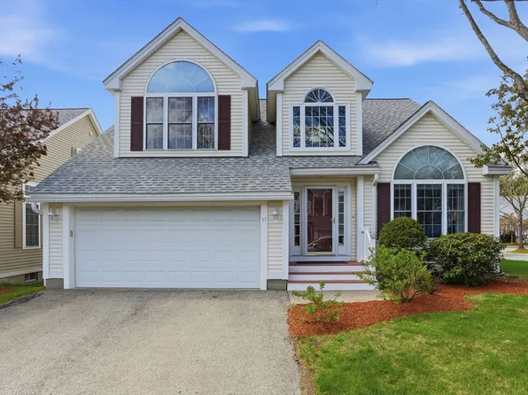 11 Muirfield Way Unit 11, North Chelmsford, MA 01863