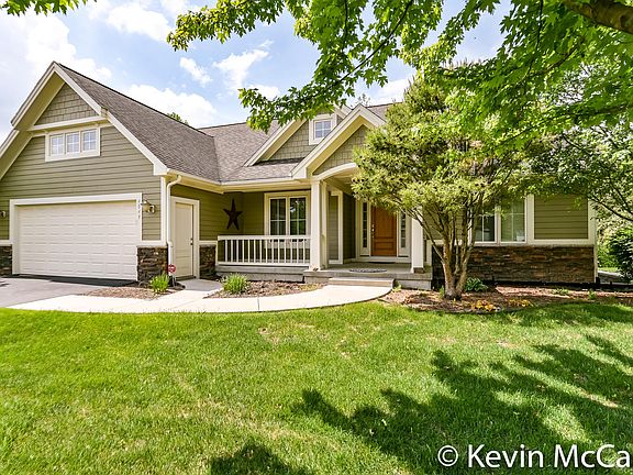3rd image of 4849 N Quail Crest Dr SE