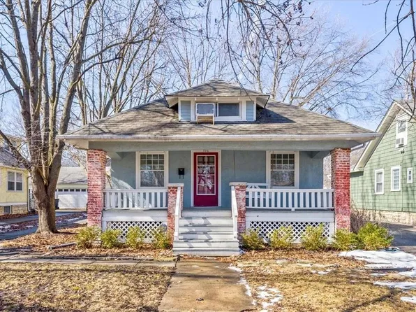 7216 Pennsylvania Ave, Kansas City, MO 64114