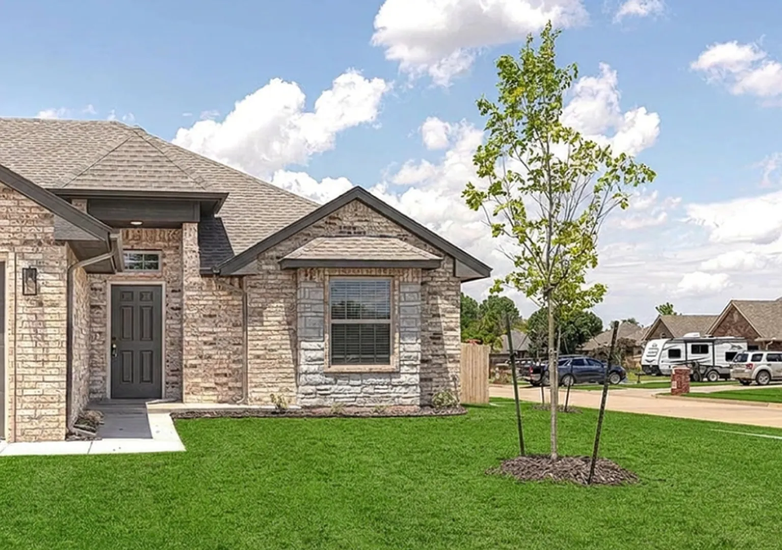 1923 W Flintlock way — Photo 2