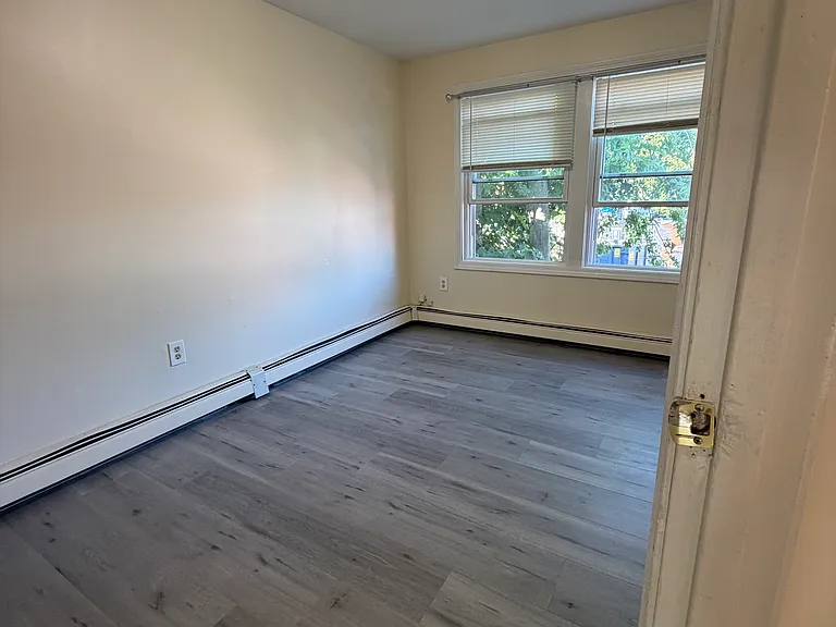 31 Clym St #2 — Photo 12