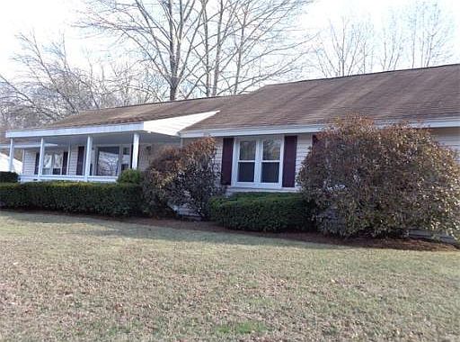 2nd image of 186 Powderhorn Dr