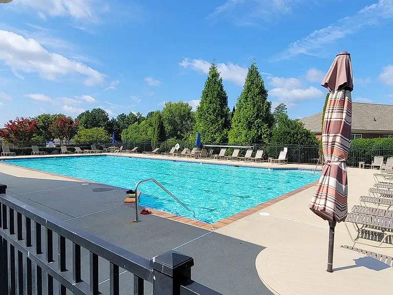 4185 Baverton Dr — Photo 26