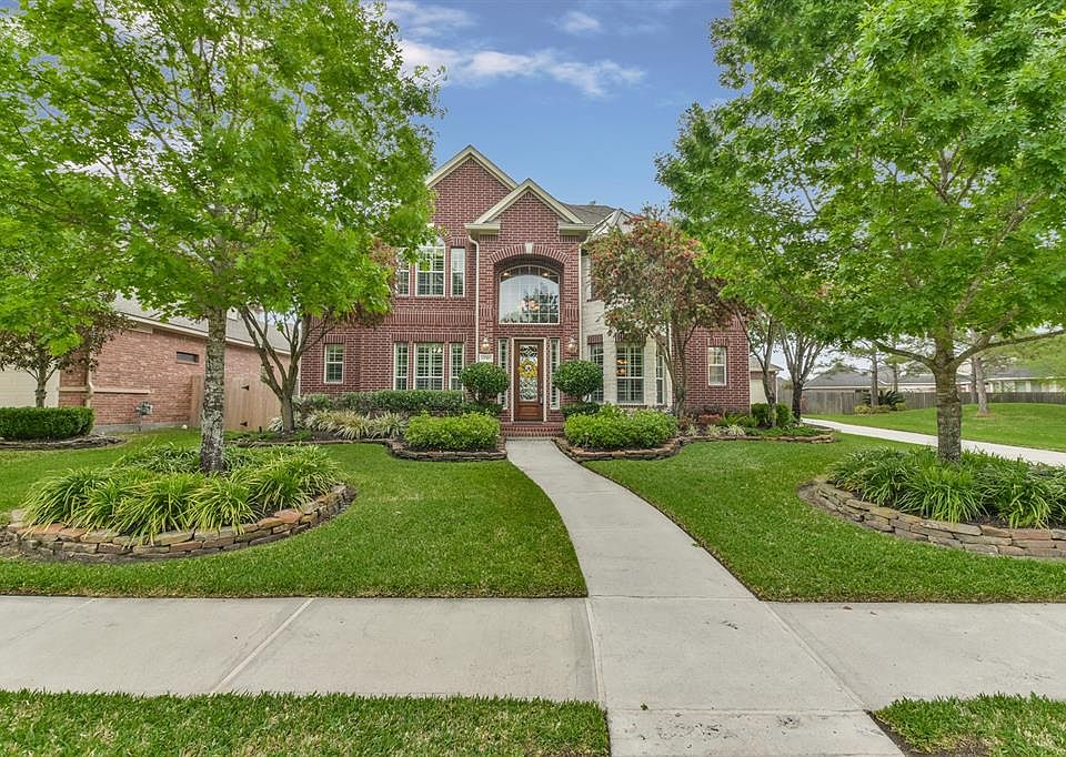 1st image of 15707 White Canyon Ln