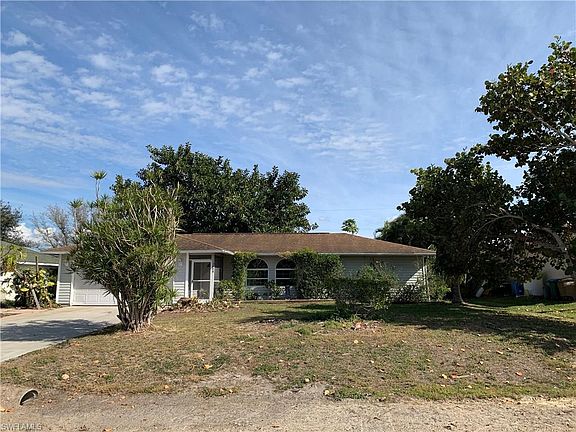 3rd image of 1005 NE 6th Ave