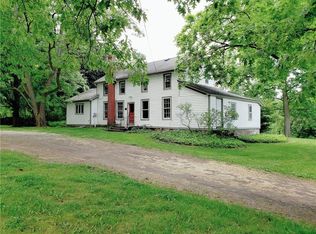 6993 Gillis Rd, Victor, NY 14564