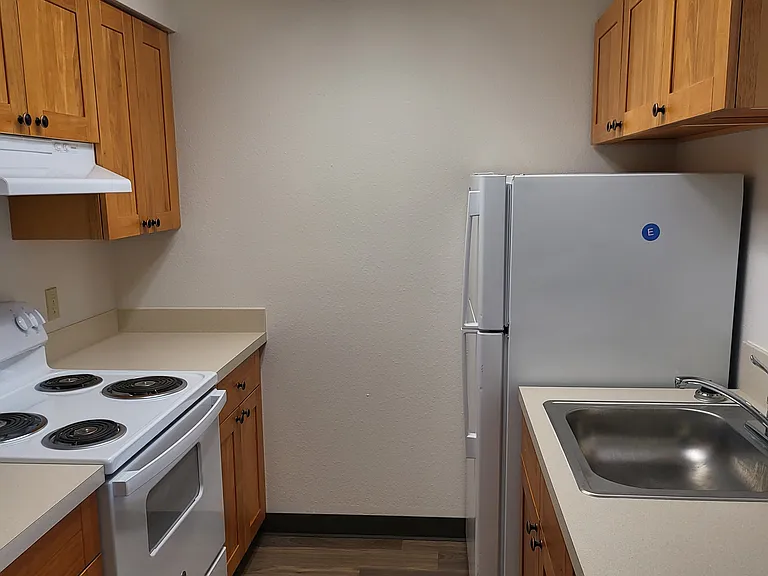 Martin Luther King Jr. Apartments — Photo 6