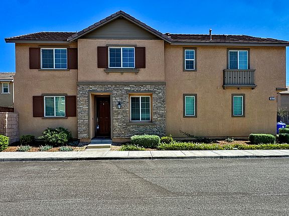2nd image of 16075 Symphony Ln