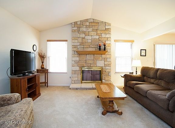 2nd image of 1505 W Orchard Pl