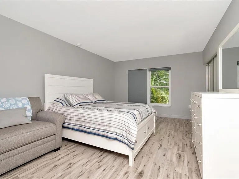 10351 Regal Dr #8 — Photo 16