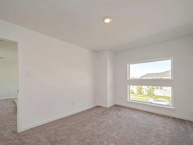 8710 Limmen Terrace Trl — Photo 23