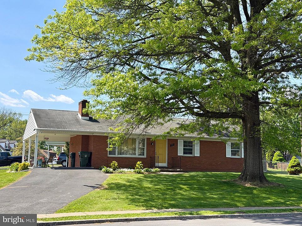 1st image of 901 Noland Dr