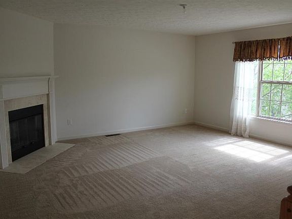 3rd image of 432 Cypress Pl