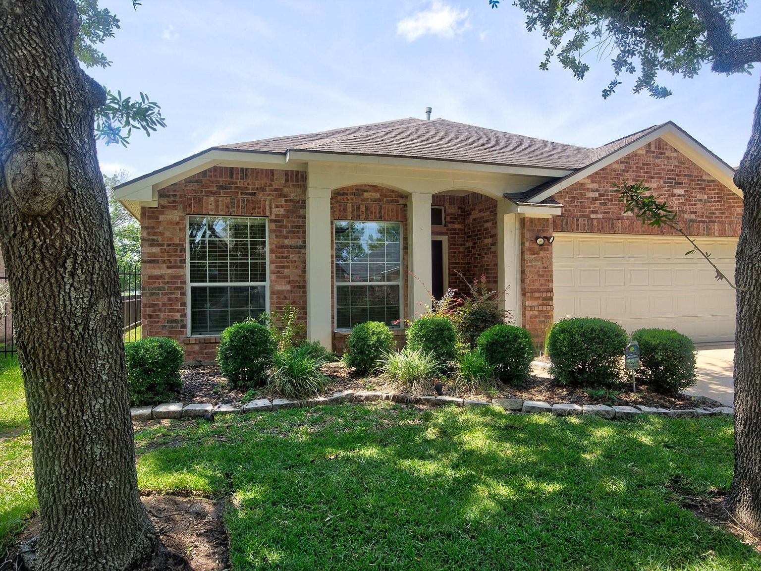 10715 Lyndon Meadows Dr