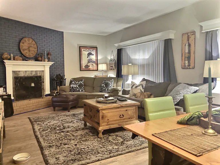 Carriage Hills Apartments — Photo 34