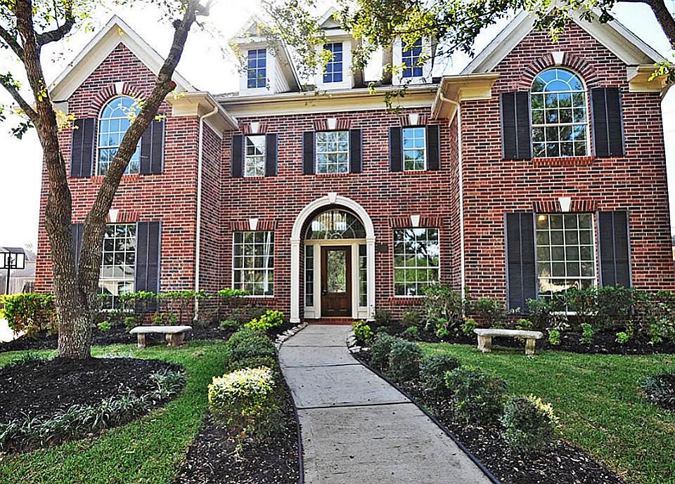1st image of 1206 Willow Brook Ct