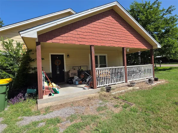 100 S 2nd St, Godley, TX 76044