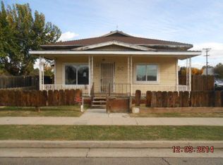 433 S 6th St, Fowler, CA 93625