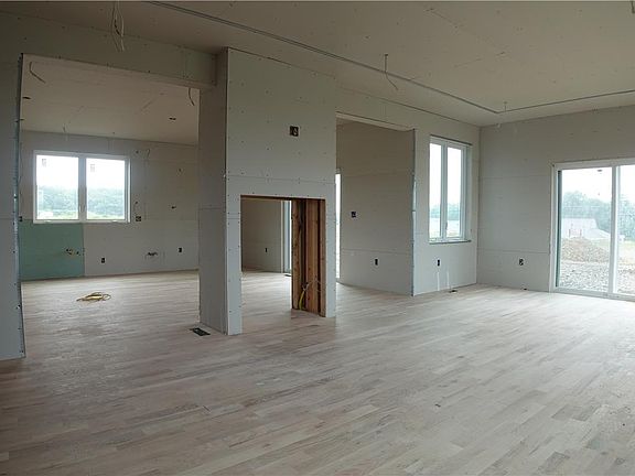 2nd image of 232 Hty Rd