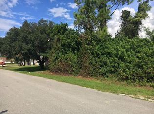 18217 Oak Rd, Fort Myers, FL 33967