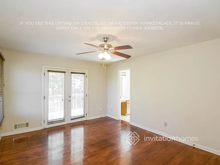 4402 Marci St — Photo 13