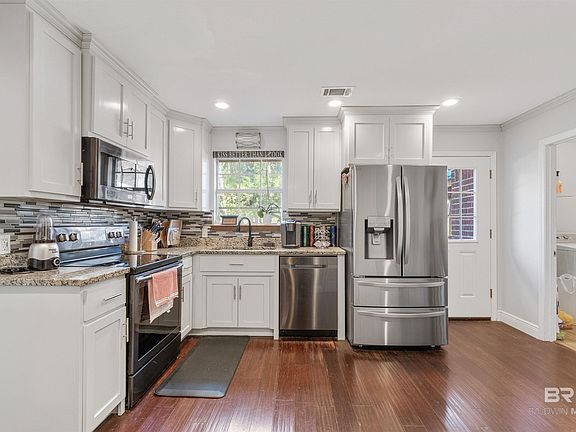 5th image of 101 Virginia Cir