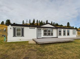 464 W Curlew Lake Rd, Republic, WA 99166