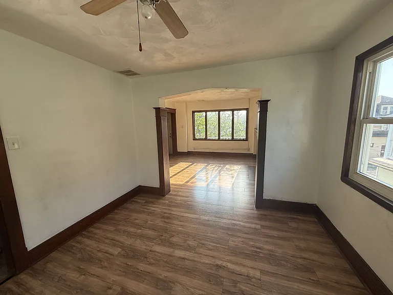 119 Hedwig Ave #UPPER — Photo 8