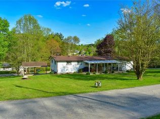 16-18 Clearview Dr, Apollo, PA 15613