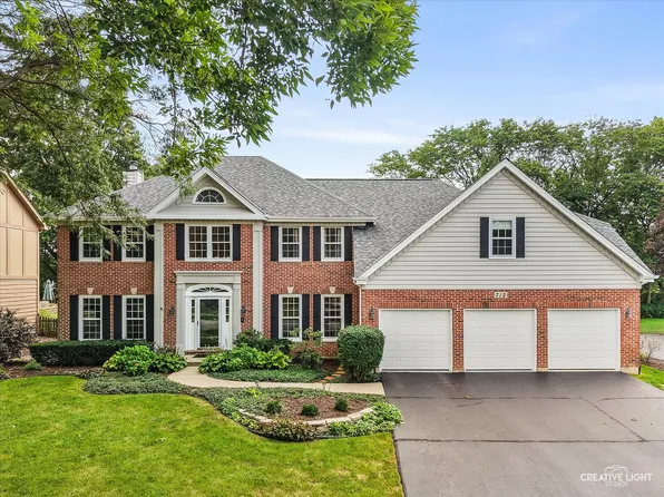 712 Burgess Hill Rd, Naperville, IL 60565