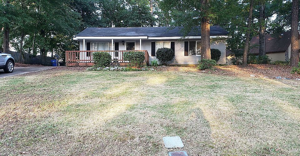 Great find in Yorktown Subdi