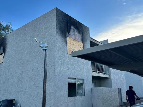 2825 E PARADISE Lane, Phoenix, AZ 85032