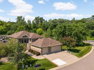 4411 Derrymoor Ct, Rosemount, MN 55068