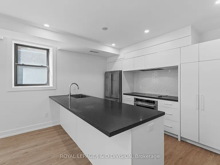 314 Lonsdale Rd #2 — Photo 10