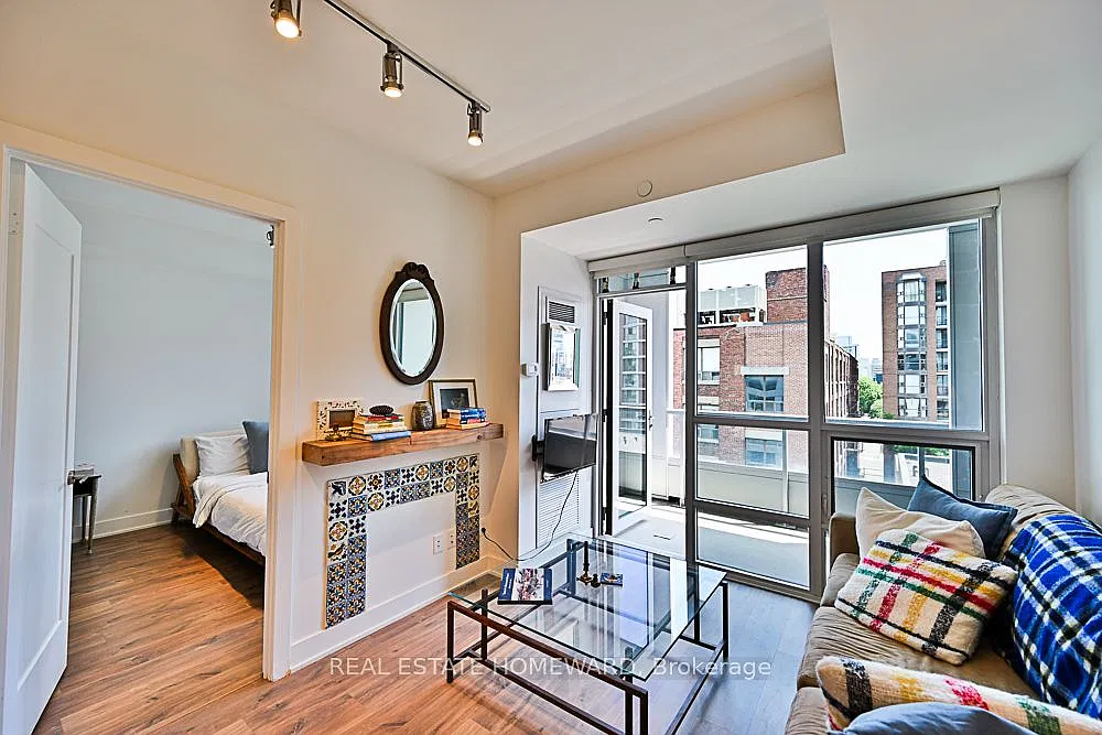 2 bed, $3,500 — Photo 1