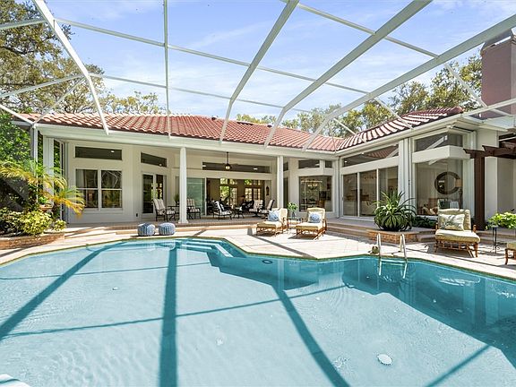 3rd image of 70 La Costa Ct
