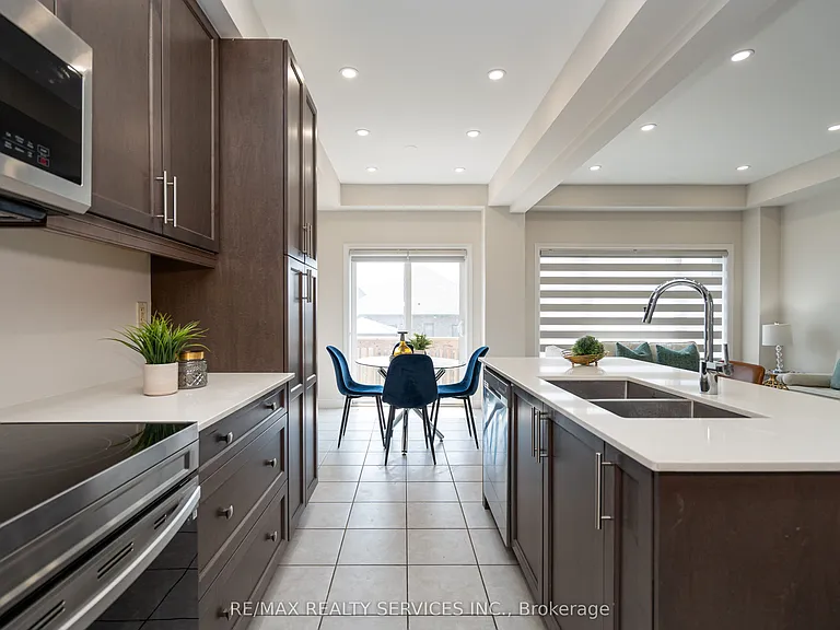 7 Baker Ln — Photo 22