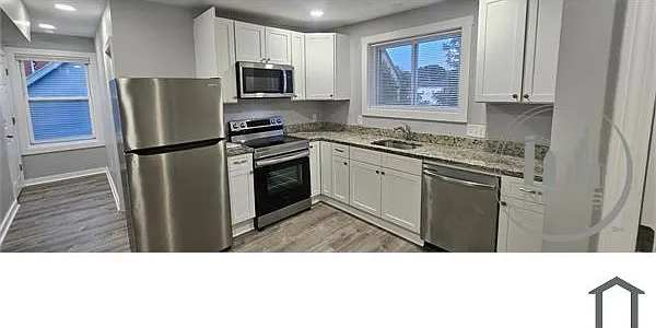 145 Canterbury St #2