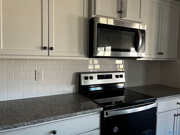 3rd image of 7000 Straightway Ct NW