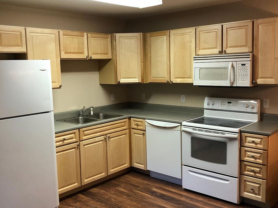 1st image of 1667 2/9 Hickory Creek Dr