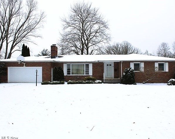 1st image of 34 Linda Ln