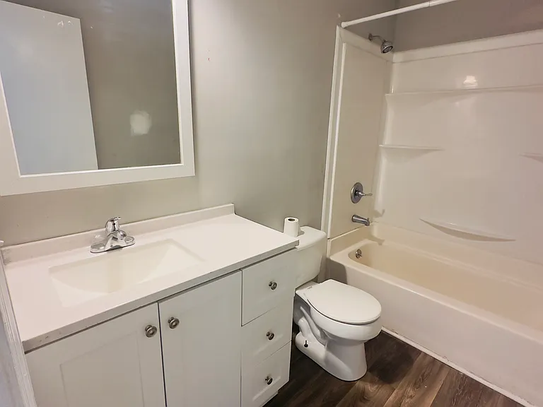 425 Lakewood Dr SW #426 — Photo 9