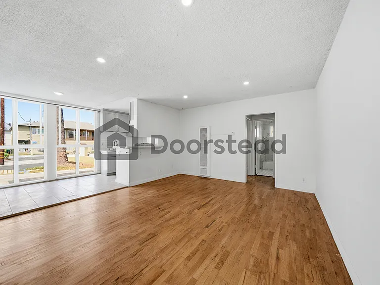 3610 Westwood Blvd #1 — Photo 20