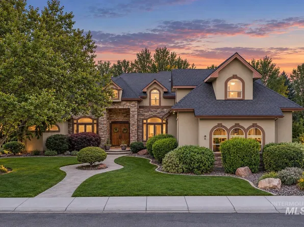 468 E Forest Ridge Dr, Meridian, ID 83642