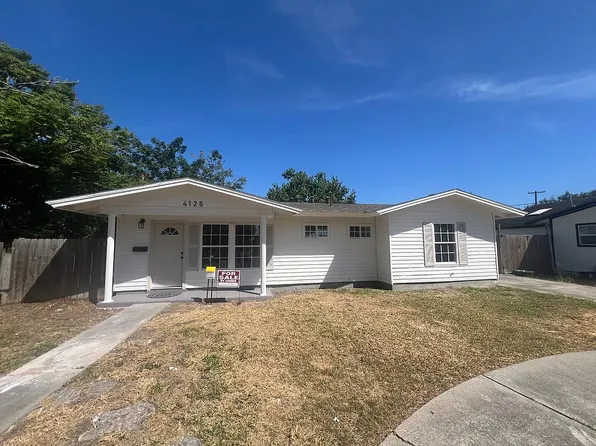 4126 Robinhood Dr, Corpus Christi, TX 78411